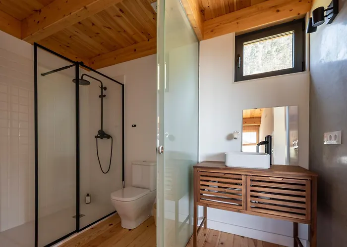 Doni Wood House, Casa En La Playa De Doninos Holiday home *