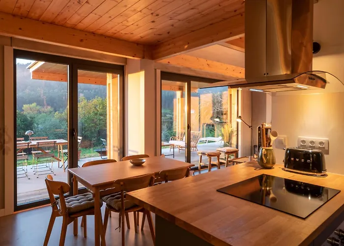 Doni Wood House, Casa En La Playa De Doninos Holiday home A Coruna